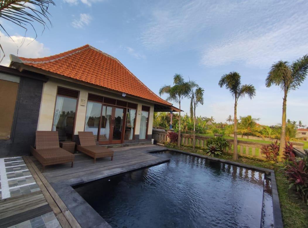 Anggarakasih Ubud Villa Extérieur photo