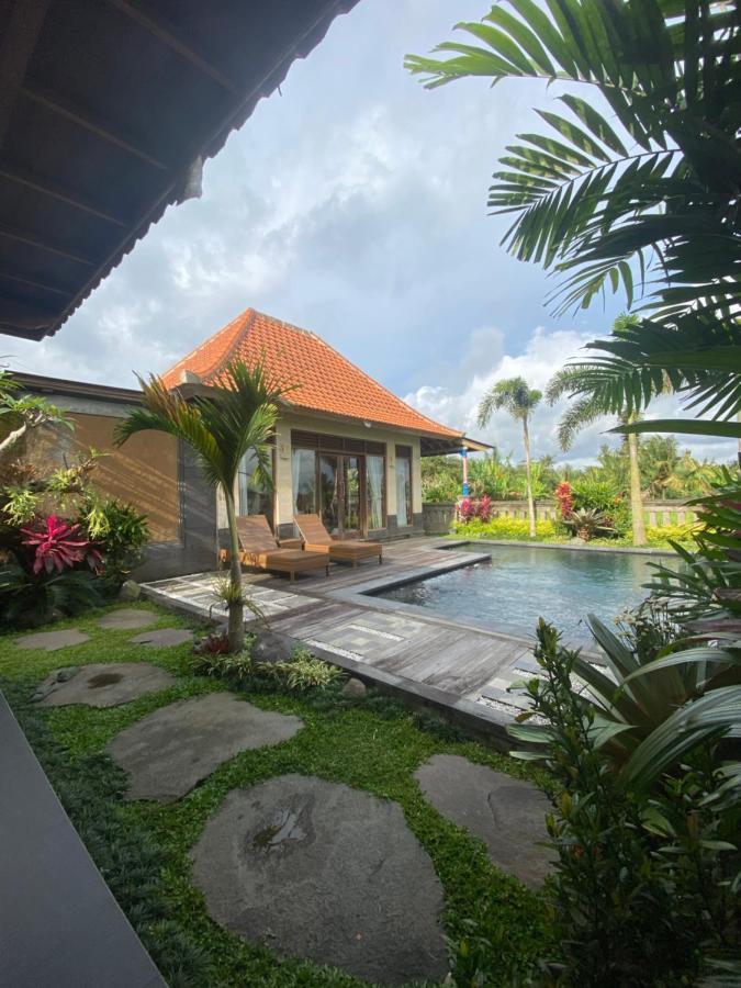 Anggarakasih Ubud Villa Extérieur photo