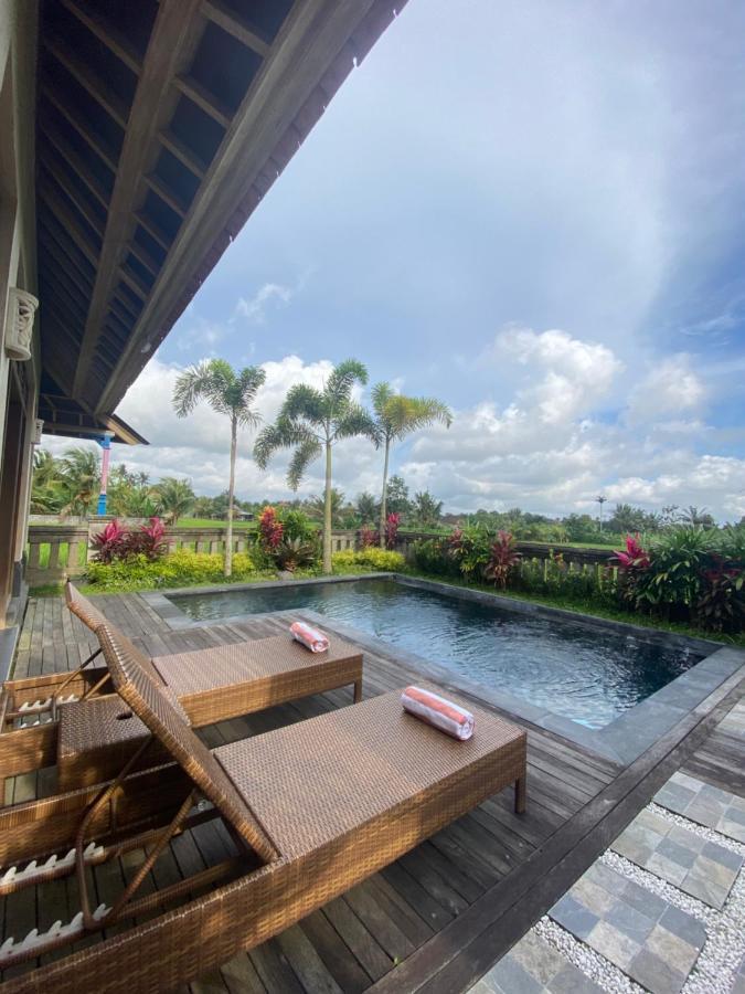 Anggarakasih Ubud Villa Extérieur photo
